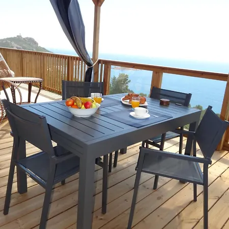 Luxueux Avec Vue Panoramique Saint-Raphael (Var)